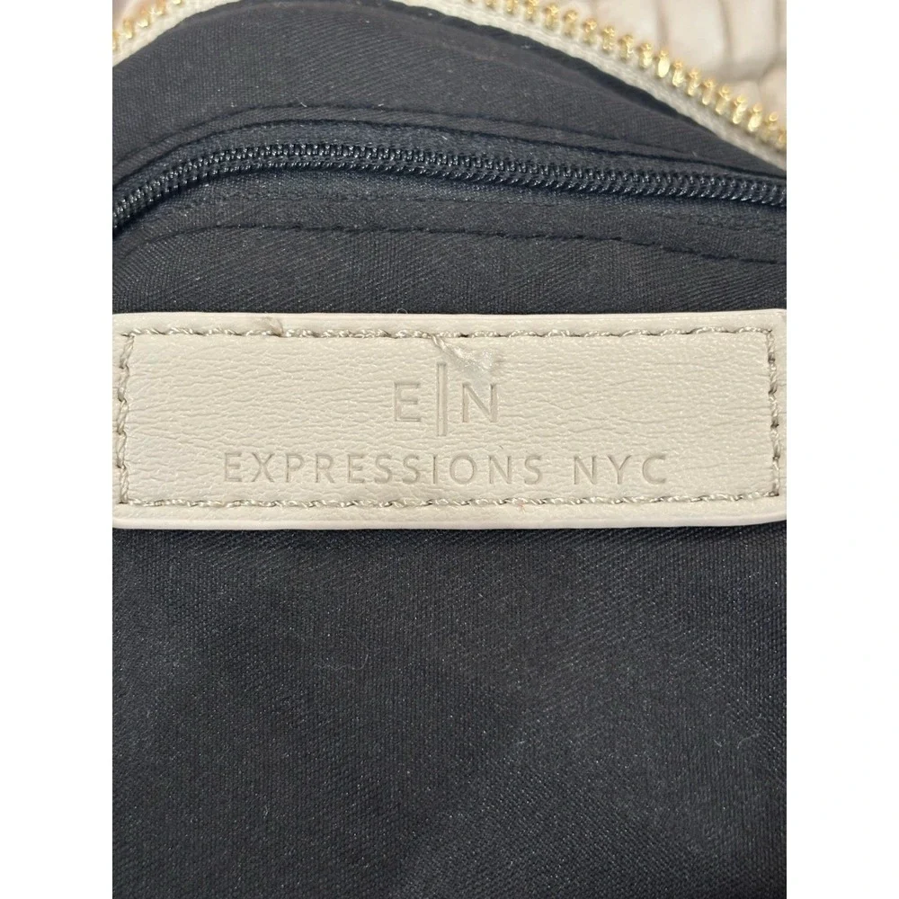 Women's EXPRESSIONS NYC Vegan Tote Purse Handbag Beige Amazing!!